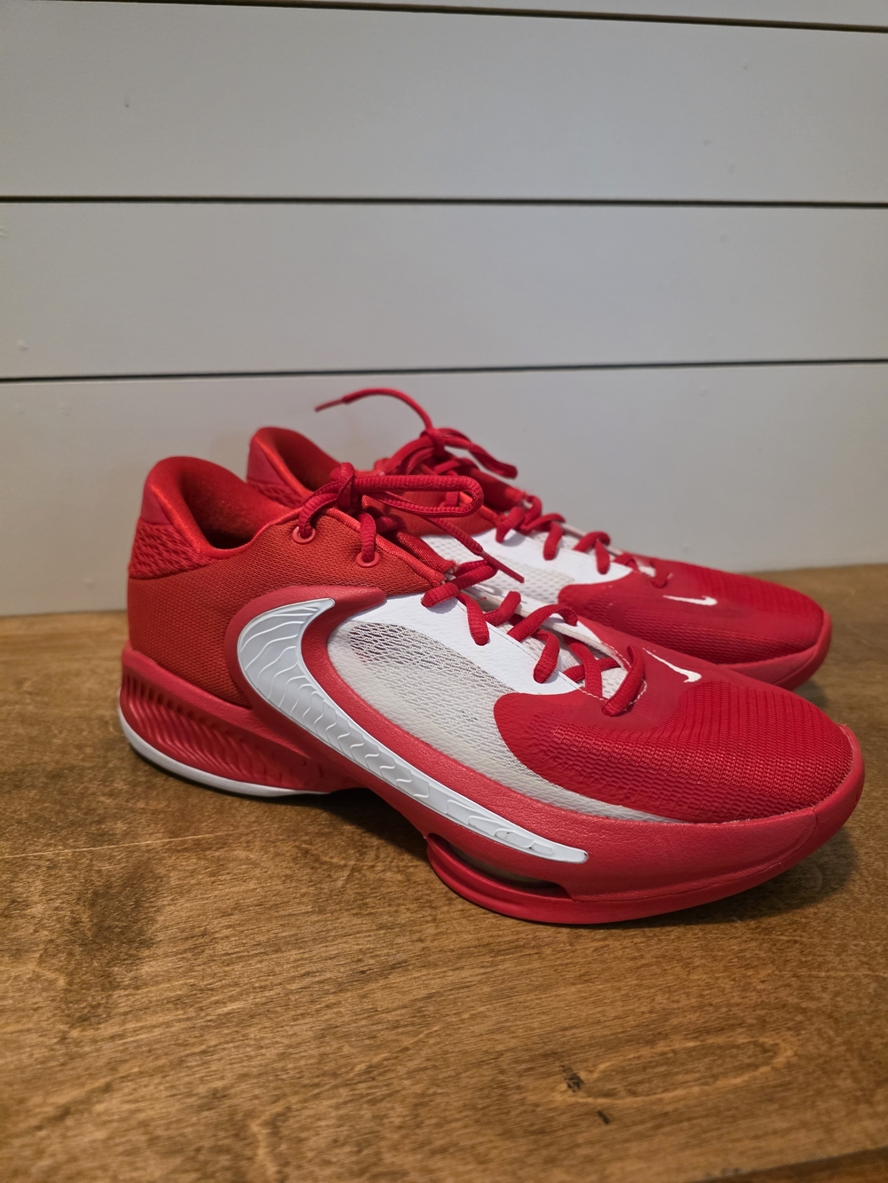 nike zoom freak 4 tb university red white size 10 basketball shoes giannis